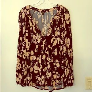 🌹🍄🌻Ann Taylor Top Sz Large